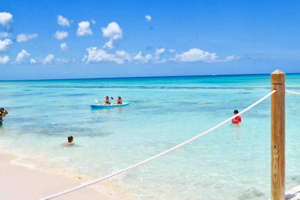 Get Breeze @Cadaquescaribe Bayahibe Apartman Kültér fotó