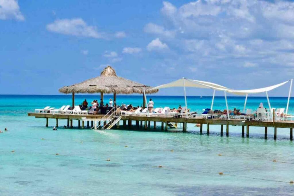 Get Breeze @Cadaquescaribe Bayahibe Apartman Kültér fotó